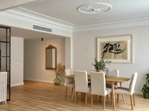 reforma integral de salon con muebles